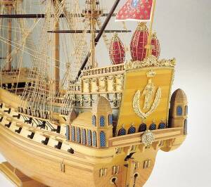 Galleon La Couronne