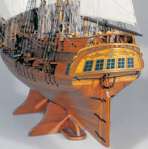 Le Tonnant Pirate Ship Kit
