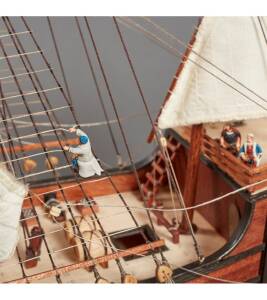 Figures Set Caravels and Galleon