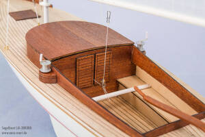 Sailboat Lili