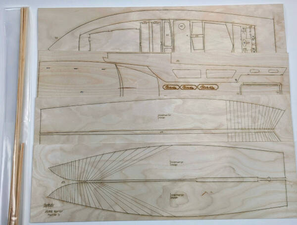 Müritz Cabin Boat RC Ship Kit Wood