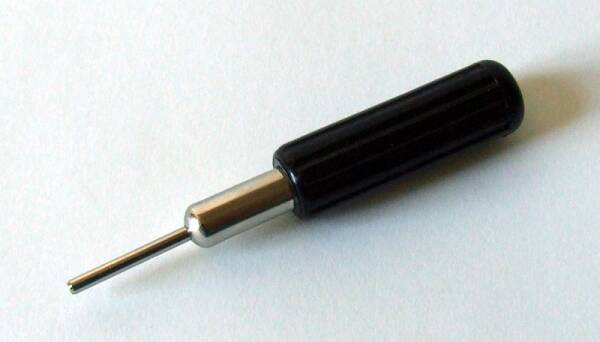 Nail Holder Pusher