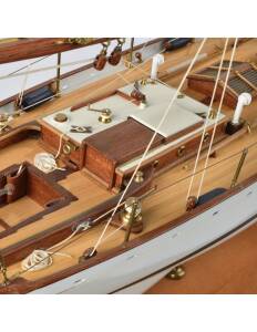 Regatta Yacht Dorade
