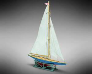 Endeavour II  Mini Mamoli 1:193
